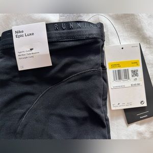 Nike Epic Luxe Leggings Tights Small Dri Fit ADV. NWT
